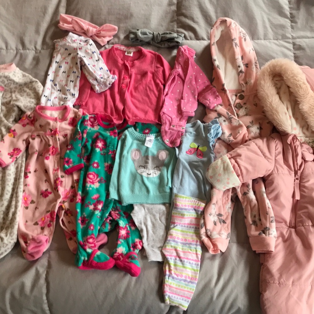 NB/0-3 mo Girl Lot
